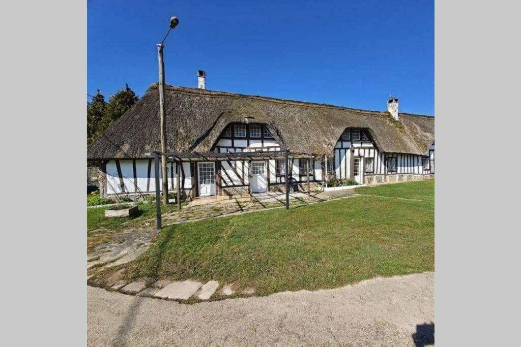 Chaumiere Du Chateau D'O Et Sa Mini Ferme ,Gite 21Couchages Goupil-Othon Kültér fotó